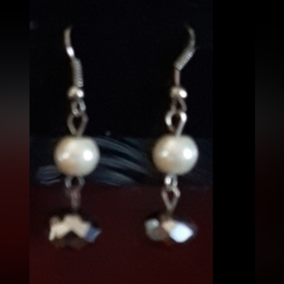 Lot of 7 Pairs Earrings - Picture 5 of 6